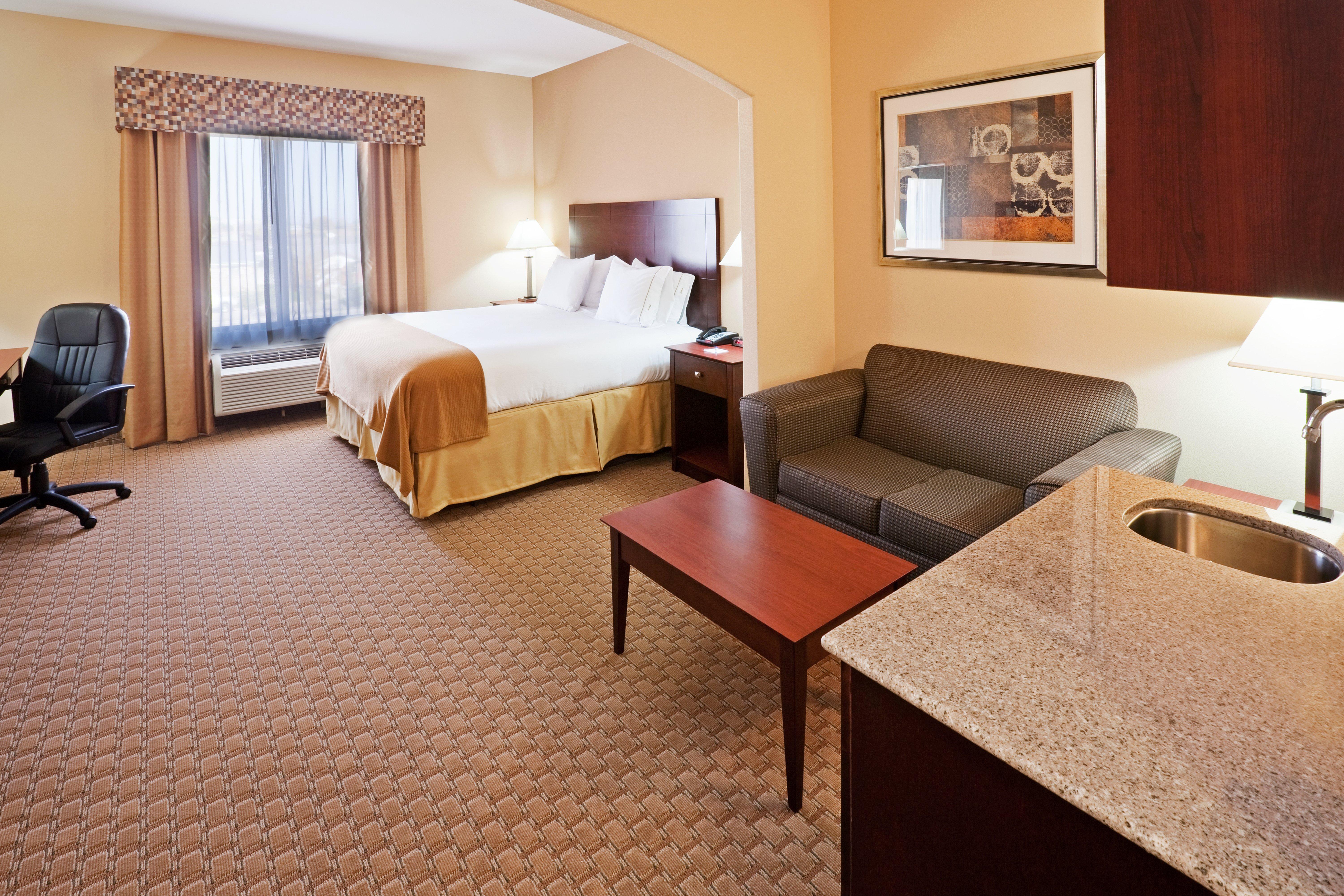 Holiday Inn Express Guymon By Ihg Exterior photo