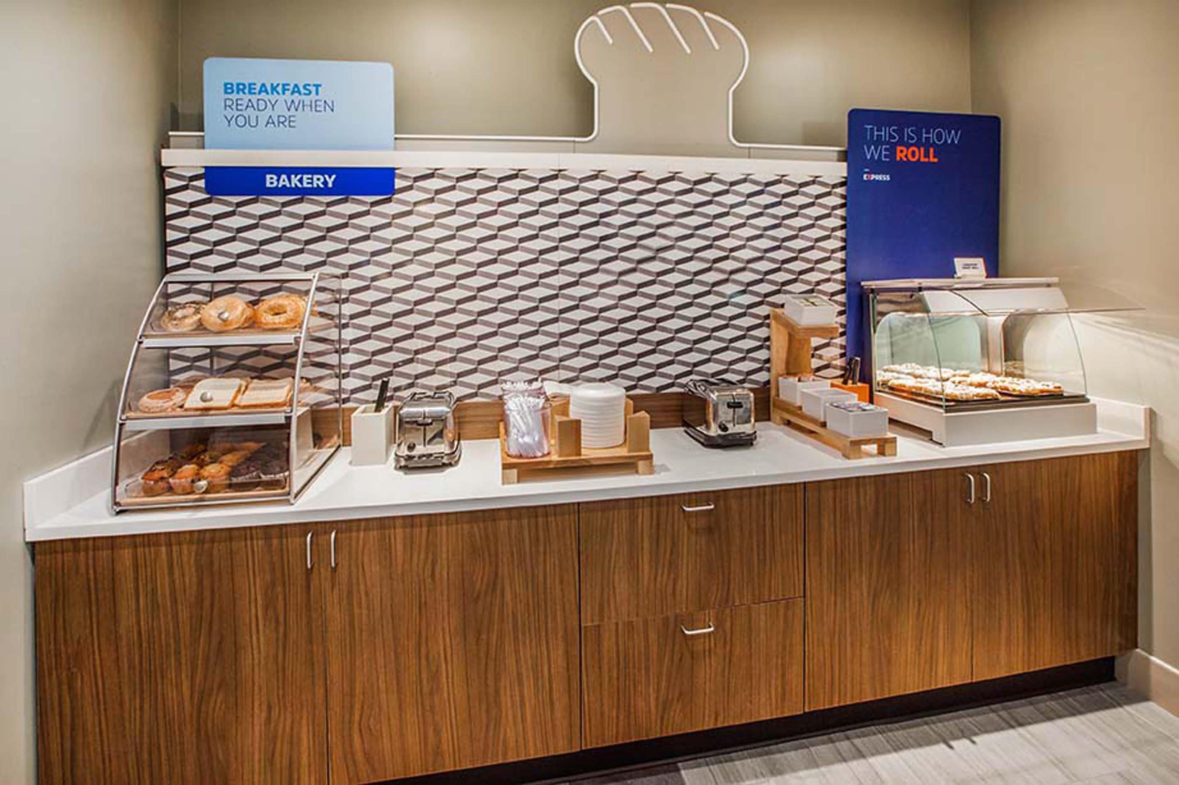 Holiday Inn Express Guymon By Ihg Exterior photo